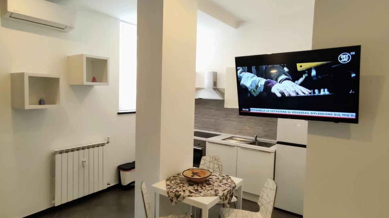 Karina, To The Beach With Terrace And Private Parking Savona Exterior foto